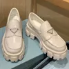 مع مربع براد مصمم فستان loafer shoes نساء متراصة مكتنزة حادة مدببة حادة متسكعات جلدية متسكع