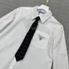 Women White Thirt With Necktie Summer Tees traspirabile Designer Lettere Lettera Taglie a maniche lunghe T Shirts5883891