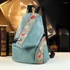 Schultaschen Retro Echtes Leder Frauen Rucksack Gesticktes Design Damen Tasche Reiserucksäcke Mutter Anti-Diebstahl Mode Trend