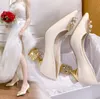 Design luxe femme princesse chaussures en cuir blanc bout pointu talons chaussures demoiselles d'honneur bouche peu profonde sexy Stiletto bout pointu robe chaussures de mariage