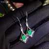 Orecchini pendenti con smeraldo naturale in argento 925 da donna, atmosfera di fascia alta, lusso, tendenza alla moda