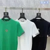 2023 m￤n t-shirts Nya m￤ns korta ￤rm Tees stickade broderier Hot Rhinestone Stor elastisk l￶s mode lyxig casual t-shirt herrkl￤der svarta vita toppar