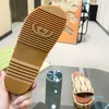 Kvinnors tofflor plattform sandaler mens och kvinnor modeller plattform skor slitstarka icke-halk sulor riktiga läder tyg sommar strandskor flip-flops designer