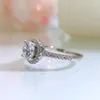 Wedding Rings Fashion Classic Style 925 Sterling Silver Four Prong Setting Full High Carbon 1Ct Round Simulation Diamond Women Lady Ring