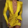 Lässige Kleider Frühling 2023 Tiefer V-Ausschnitt Pailletten Silber Spot Kink Wrap Hüftbesatz Kleid Burgund Gold Schwarz Elegant