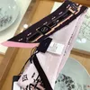 Damdesigner Floral Silk Scarf Headband Womens Fashion Long Handle P￥sar Suga p￥ axel Tote Bagage Ribbon Head Wraps 6x120cm