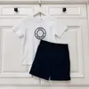 23ss designer brand boy terno de shorts de manga curta gola redonda algodão puro terno de impressão do logotipo do alfabeto roupas infantis de alta qualidade