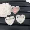 Schattig hart broche pak revers pin dames hartbrief broches met postzegelcadeau voor liefde vriendin