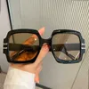 Solglasögon Gradient Square Overdimensionerade solglasögon Kvinnor 2022 Fashion Luxury Brand Design Shades Eyewear Retro Female Sun Glasses G230214