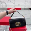 2023 neue Marke Handtaschen Brieftasche Handtasche Frauen Handtaschen Luxus Taschen Umhängetasche Umhängetasche Mit Fransen Messenger Taschen Geldbörse Länge 28cm