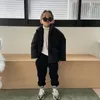 Jacken Mode Baby Junge Mädchen Baumwolle Gepolsterte Anzug Jacke Winter Kind Taille Gürtel Mantel Warme Outwear Drehen Unten Kragen Kleidung 2-10Y 230222