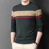 2023 Erkek Tasarımcı Sweaters Göğüs İşlemeli Rozet Logosu Erkek Kadın Sweaters Sweatshirts Çift Modeller Boyut M-4XL
