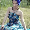 Suç Etnik Takı Ulusal Tayland Cam Kristal ve Taşlar Bohemian Peacock Tüylü Kolye Moda Bildirimi