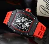 2023 NYA SPORTSMENS TILLIGA LUXURY FASHION FULLT FUNKTION KVARTZ WAKTER Män unik design Vattentät band Watch Wristwatch BB08