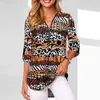 Blouses femininas Vintage Leopard Women Shirt Fashion V Neck Zipper Logo Blusa feminina Spring Spring Ajusta Manga longa Top de pulôver casual