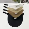 Koreaanse versie van stro geweven lege hoge hoed vrouwelijke zomer reizen zonnebrandcrème vizier hoed grote dakrand gezichtsbedekking mode driehoek label topless strohoed