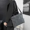 Valigette da lavoro per il tempo libero reticolo valigetta moda coreana tendenza una borsa da uomo a tracolla borsa per laptop 230223