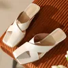 Sandaler Kvinnors äkta läderkorrband Öppen Toe Summer Slip-One Flats Mules Leisure Soft Bekväm bilder Casual kvinnliga skor