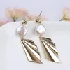 Studörhängen mode 11-12mm myntform Pearl Leaf Metal Accessory Earring