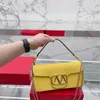 2023 neue Marke Handtaschen Brieftasche Handtasche Frauen Handtaschen Luxus Taschen Umhängetasche Umhängetasche Mit Fransen Messenger Taschen Geldbörse Länge 28cm