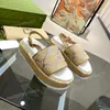 Designer Sandal Women Platform Sandaler Fashion Straw Slipprs Ladies Wedge Slipper Classic Monogram Mönster Slides