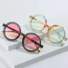 Populaire mode kleine ronde zonnebrillen vrouwen retro punk tinten UV400 Men Clear Ocean Lens Trending Sun Glazen