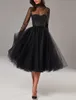 A-Line Balck Короткое выпускное вечеринка платье колена длинная иллюзионная рукава высокая шея с блестками