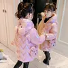 Jackor 4-12 år Girls Coat Fashion Long Down For Winter Thick Warm Parkas Snowsuit Cute Bear Hooded Children's Outerwear 230222