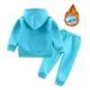 Kledingsets Babyjongen meisjes kleren set herfst winter warm plus fluwelen capuchon sweatshirt en harembroek peuter casual outfits candy