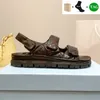 Sandaalschuim rubber designer Sandalen gewatteerde gewatteerde nappa lederen strand slippers flip flop platform dia