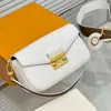 Shoulder Bags designer Luxury Locky handbags women's Lou camera bag high quality leather tassel cross one diagonal chain bag wallets 2022