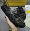 Тапочки Color Paris Luxury Designer Sliders Мужские женские летние сандалии Пляжные шлепанцы Женские шлепанцы Мокасины Небесно-голубые Chaussures 35-45 коробок