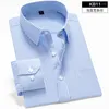 Camicie eleganti da uomo 2023 Camicia a maniche lunghe a righe da uomo d'affari per il tempo libero professionale formale