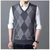 Kamizelki męskie 2023 Spring Modna marka marka Plaid Pullover Diamond Sweater V Kamicerka kamizelka wełniane rękawy zwykłe kamizelki 230223