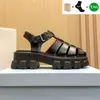 Sandalenschaumgummi-Designer Sandalen gesteppte gepolsterte Nappa Leder Beach Pantoffeln Flip Flop Plattformrutschen wei￟ schwarzer Mode Summer Slipper Frauen Schuhe EUR 35-40