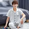 Men's Sleepwear 2023 Spring Summer Knitting Pure Cotton Men Fashion Pajamas Short-sleeved Cardigan Comfortable Fabric Home Clothing Set Q114