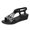 Sandalen vrouwen wig zomer 2023 casual open toed voor mode steentjes buiten strandschoenen vrouwelijk zapatos