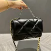 CC Çantası Diğer Çanta Tasarımcıları Classic 19 Mini Kapaklı Omuz Çantaları Çantalar Hakiki Deri Çanta Moda Altın Gümüş Orijinal Metal Crossbody Çanta Luxurys Designe