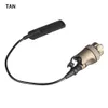 Jaktens omfångsfästen Remote Pressure Switch Remote Dual Switch Tailcap Assembly för ficklampor Black Tan Color CL33-0242