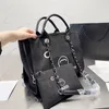 デザイナーバッグLuxurys Woman Horseshoe Design Design Shourdle Bag