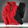 Heren trainingspakken herfst winterpak van hooded hoodie en joggingbroek modemannen casual dikke sportkleding sweatshirts jogger mannelijk 230223