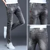 Jeans masculin printemps automne en denim poli lavé mâle extensible gris coréen moréen luxe slim work porter des vêtements masculins hip-hop pa297y