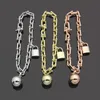 Braccialetti firmati da donna a 3 colori Bracciale classico con catena a U monostrato Braccialetti per coppie di perline con lucchetto di marca di lusso