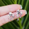 Charme mignon grenouille forme boucles d'oreilles pour femmes hommes drôle Animal boucles d'oreilles déclaration couleur argent oreille Piercing bijoux cadeau