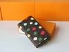 L 23SS X Yayoi Kusama Portefeuille à pois multicolores Porte-cartes de créateur Porte-monnaie Long portefeuille zippé SARAH KEY POUCH Portefeuilles d'enveloppe en cuir C238S