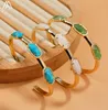 Cadeia de link NATURA Australiana Jades White Moonstone Minchas Pulseira de punho de mangueira aberta para mulheres Boho Fashion Bracelet Jewelry Greet DropShip G230222