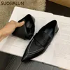 Klänningskor Suojialun 2023 Spring Pointed Toe Woman Flat Heel Slip On Ladies Casual Loafers Oxford Zapatillas Mujer 230224