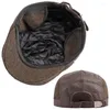 بيريتس قبعة الشتاء الشتاء مع قبعة صفقات الأذن Sboy لمادة منتصف العمر كبار السن المرقعة المرقعة متعرجة