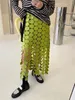 Spódnice TwotWinstyle wycięte spódnicę dla kobiet Patchwork Patchwork Tassel Nieregularny rąbek Solid Midi Female Styl Style 230224