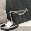 10A Mirror Quality Designer Medium 25cm Boy Bag Womens Classic Flap Quilted Purse Luxury Caviar Lambskin Handbag Top Tier Crossbody Borsa a tracolla nera